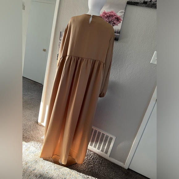 Ramadan Lantern Dress - Timeless Solid Modesty - Flowy Lantern Sleeves Maxi - Picture 8 of 10